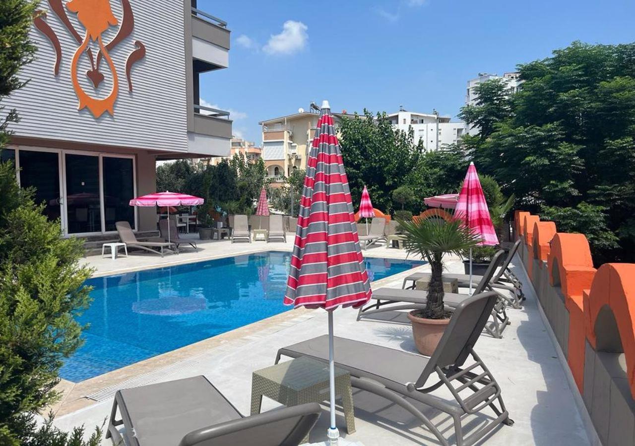 Dionisus Hotel Lara Antalya Bagian luar foto