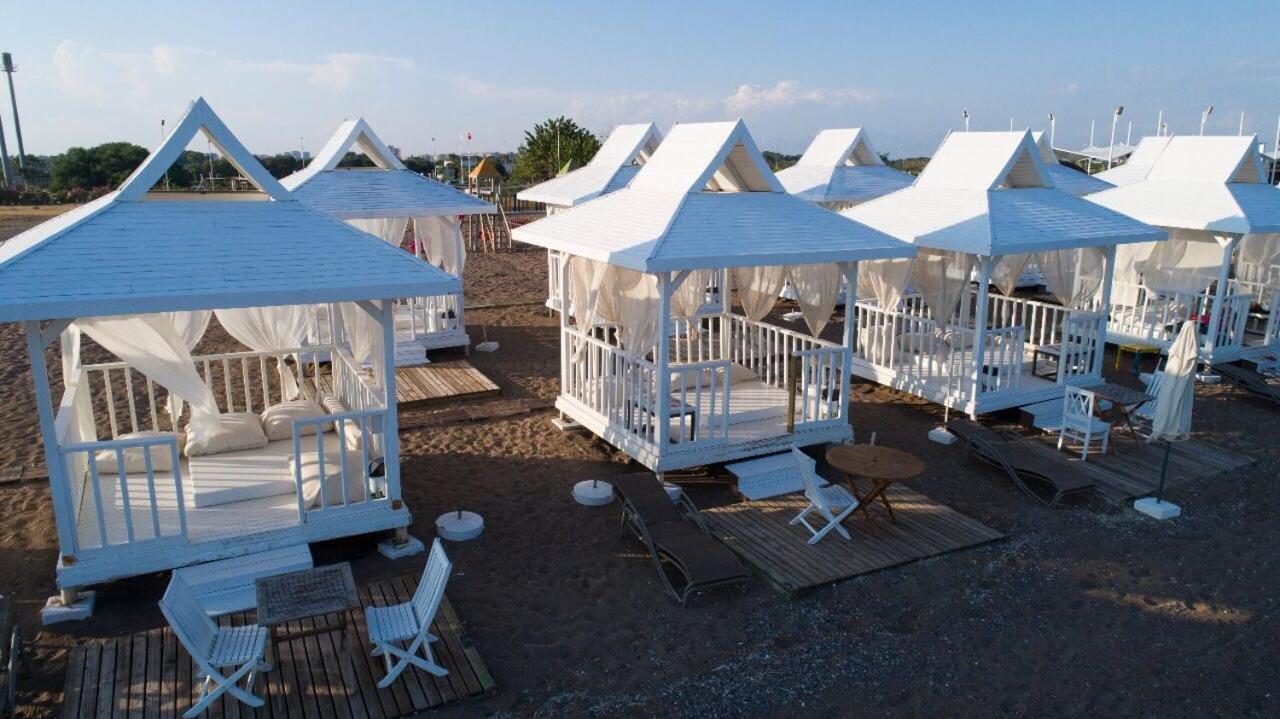 Dionisus Hotel Lara Antalya Bagian luar foto