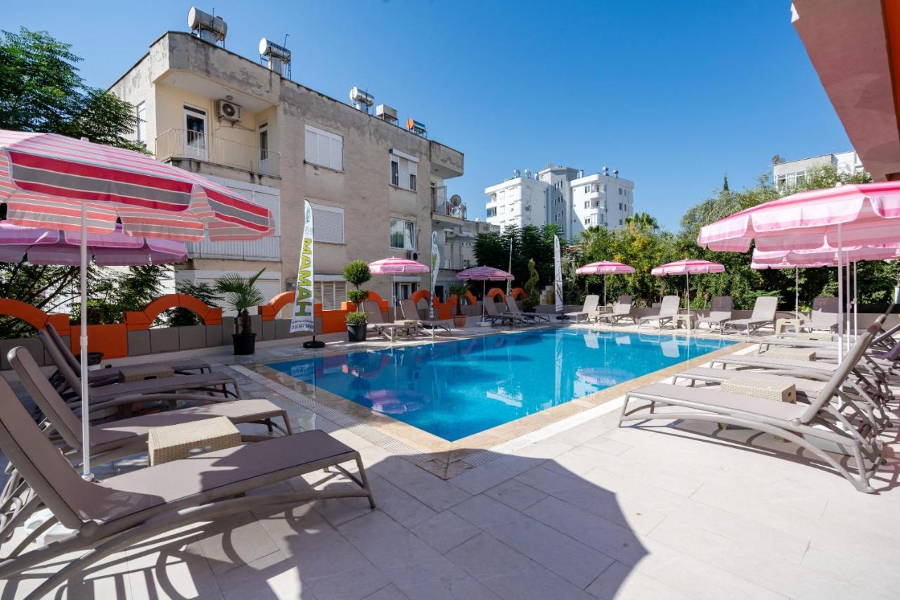 Dionisus Hotel Lara Antalya Bagian luar foto