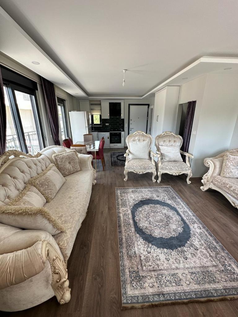 Dionisus Hotel Lara Antalya Bagian luar foto