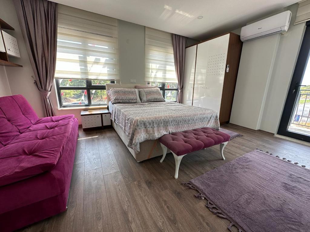 Dionisus Hotel Lara Antalya Bagian luar foto