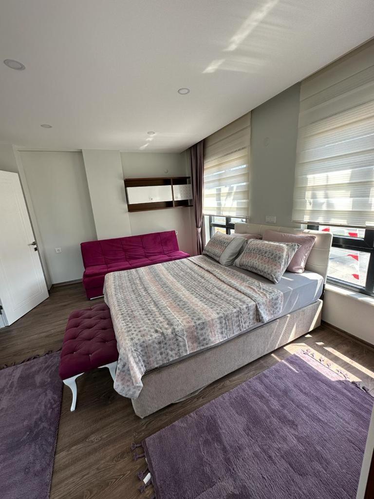 Dionisus Hotel Lara Antalya Bagian luar foto