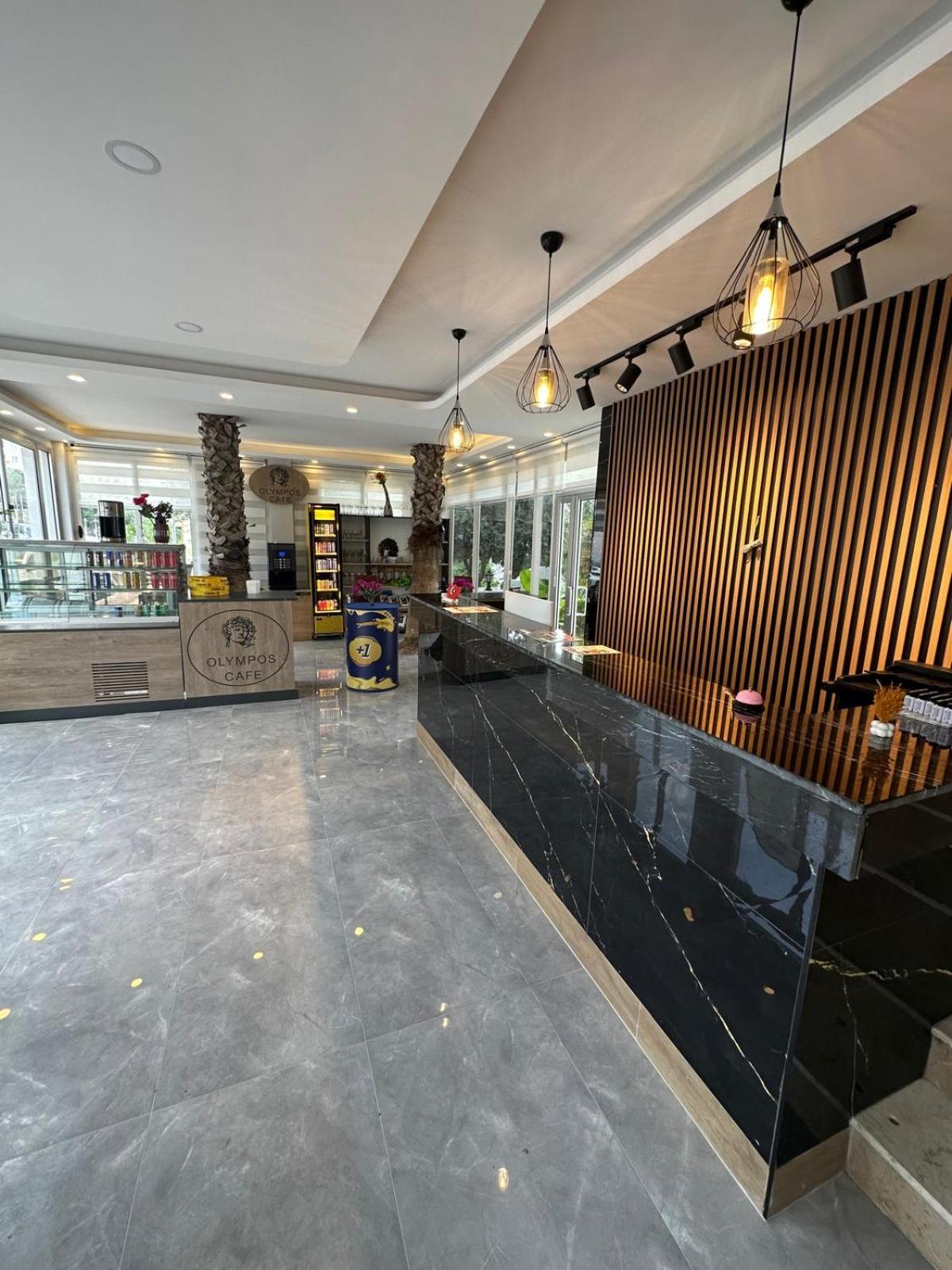 Dionisus Hotel Lara Antalya Bagian luar foto