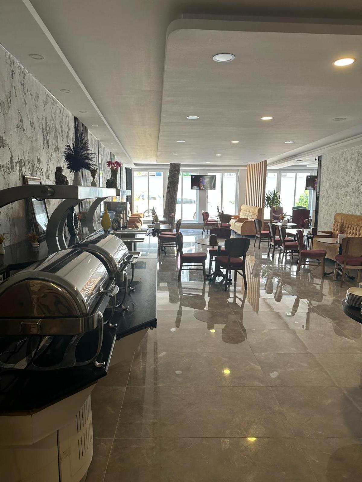 Dionisus Hotel Lara Antalya Bagian luar foto
